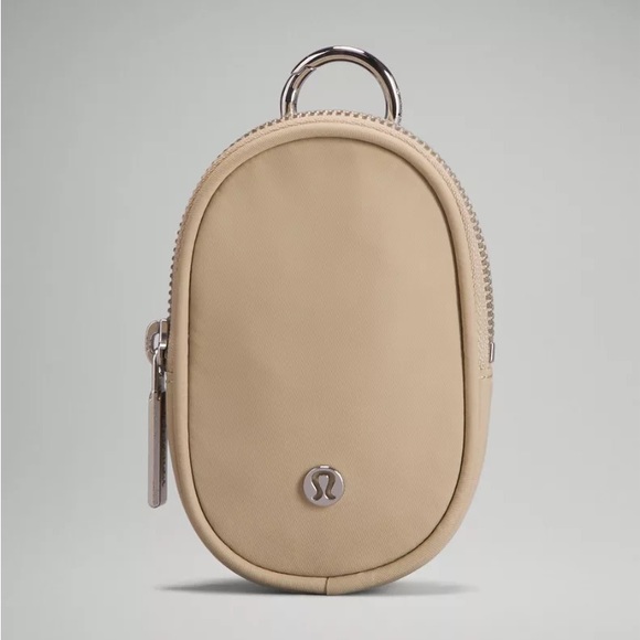 BNWT Lululemon Crossbody with Nano Pouch, Trench - Picture 5 of 9